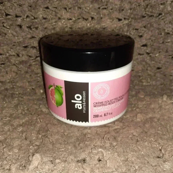 FRUITS &PASSION-Grapefruit/Guava-3 piece Set-Eau Fraiche/Foaming Bath/Body Cream - Picture 3 of 4